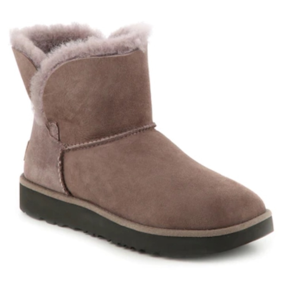 NWOT UGG classic mini cuff boot stormy grey
